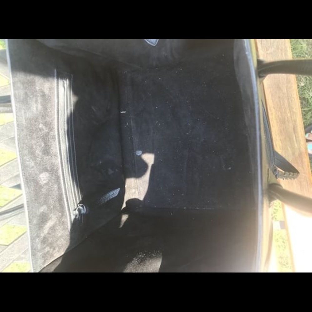 Céline Luggage Smooth Medium Black bag - Picture 3 of 7